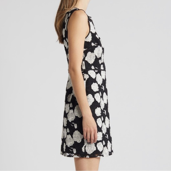 Sam Edelman Black White Floral Embroidered Lace Sheath Dress Size 8 NWOT - Picture 4 of 11